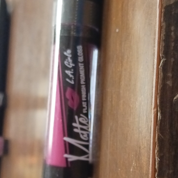 Matte Flat Finish Pigment Gloss - Picture 1 of 1